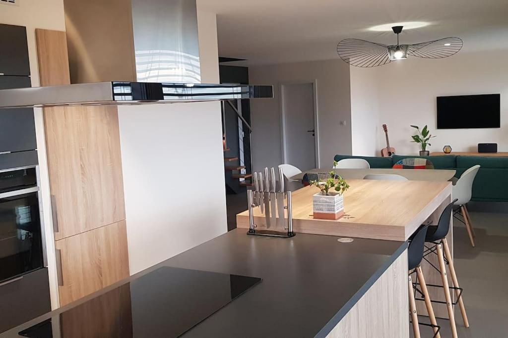 Maison Passive Avec Piscine Proche Colmar Logelheim Luaran gambar